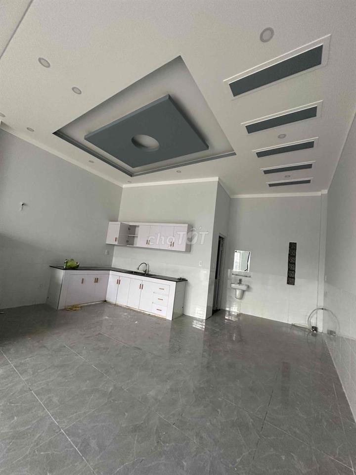 Nhà Phường Tân Vạn cũ dtsd 120m2 hẻm xe hơi