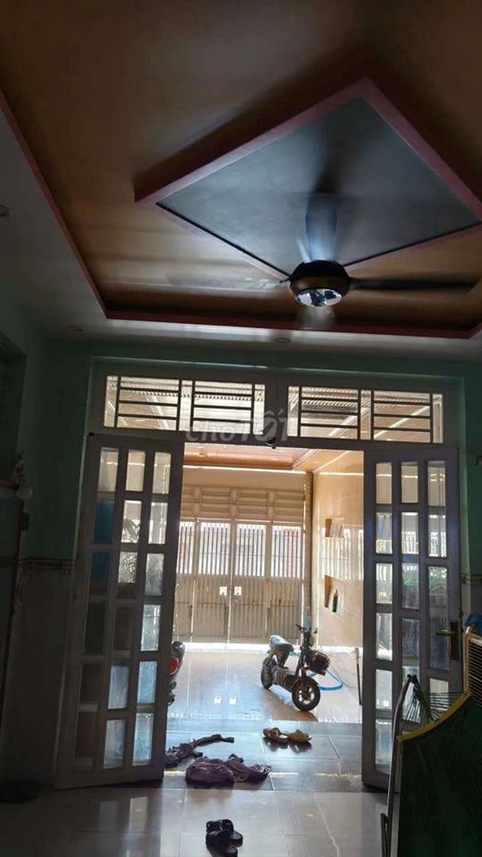 bán gấp nhà chính chủ
