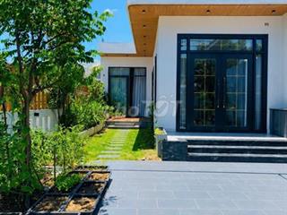 Cần bán căn nhà cấp 4 mini sân vườn gần trạm thu phí bửu long