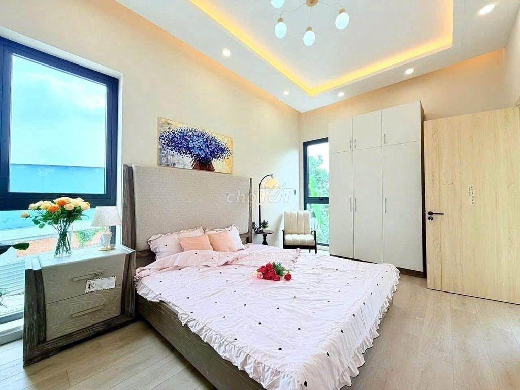 Biệt thự mini Xây mới Ngay Biên Hòa. Ngang 7m vị trí trung tâm.