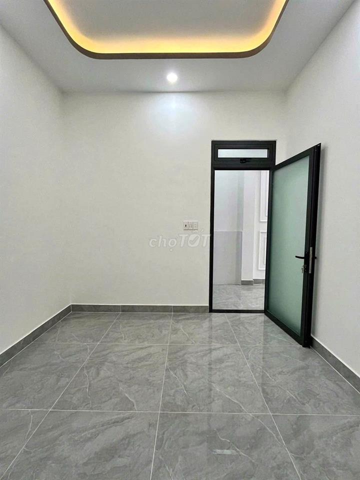 Ngay Bửu Long , Nhà xây cho con trai ở giờ chuyển công tác nên bán gấp
