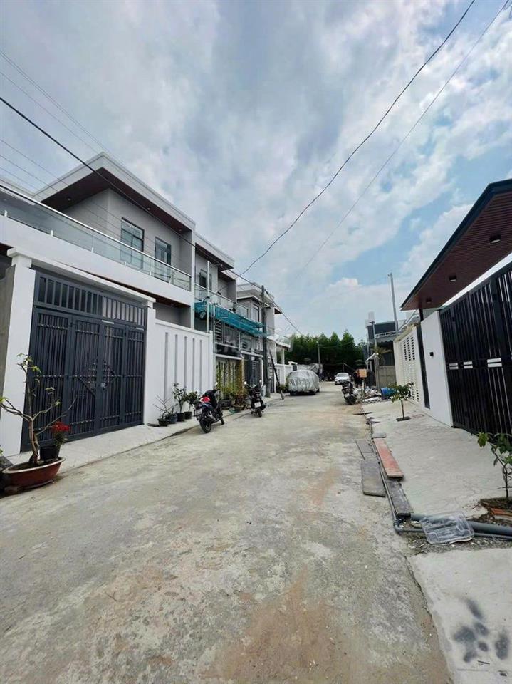 Cặp đất biệt thự 6x18m/nền ngay gần KDL Bửu Long. Chỉ 1tỷ hơn nền.