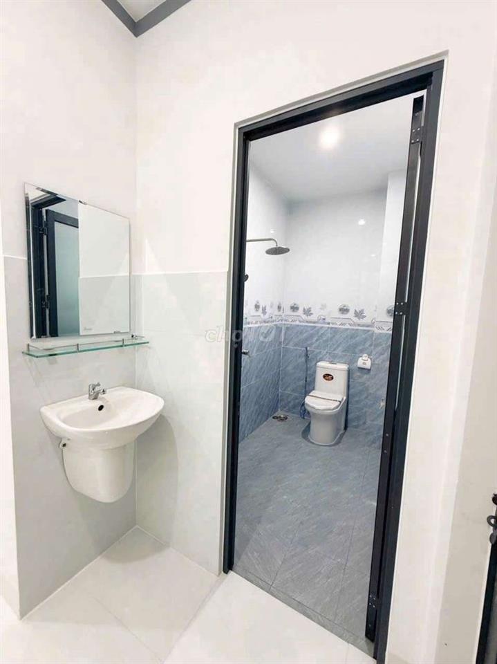 🔥 CƠ HỘI ***: NHÀ TRỆT LỬNG SÂN Ô TÔ SÁT CÂY XĂNG 26