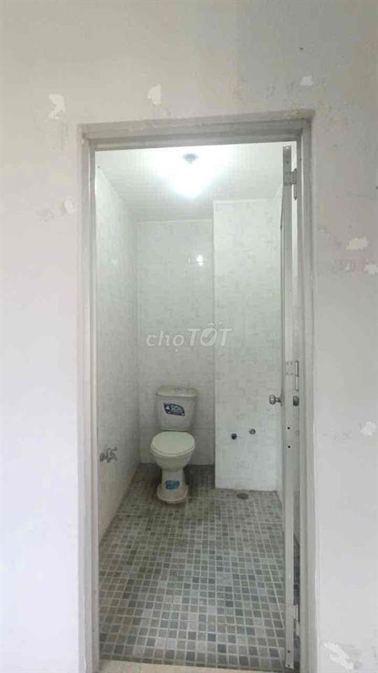 nhà mặt tiền 60,5m2 ,6 phòng ngủ,đường trục 16 thạnh phú vĩnh cửu