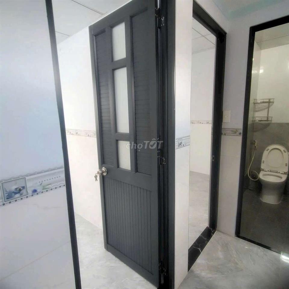 Nhà ngõ hẻm,32m2 , 3 phòng ngủ, đường lương Văn nho, tân phong