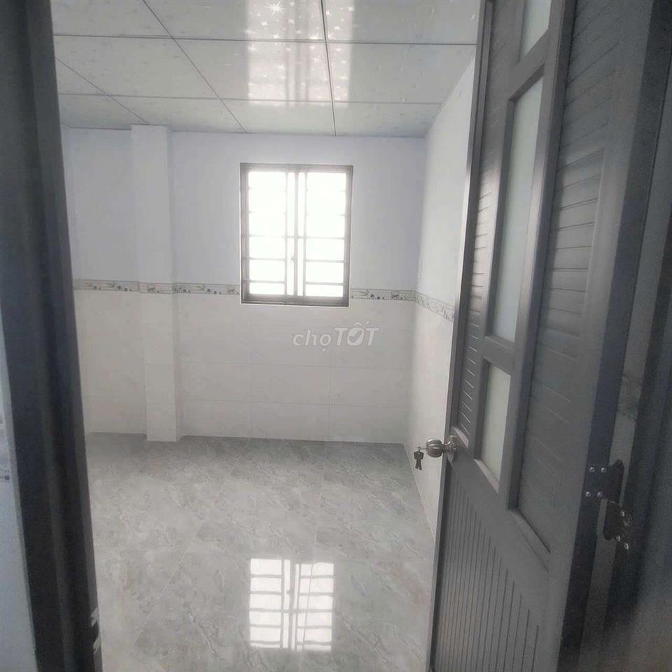Nhà ngõ hẻm,32m2 , 3 phòng ngủ, đường lương Văn nho, tân phong