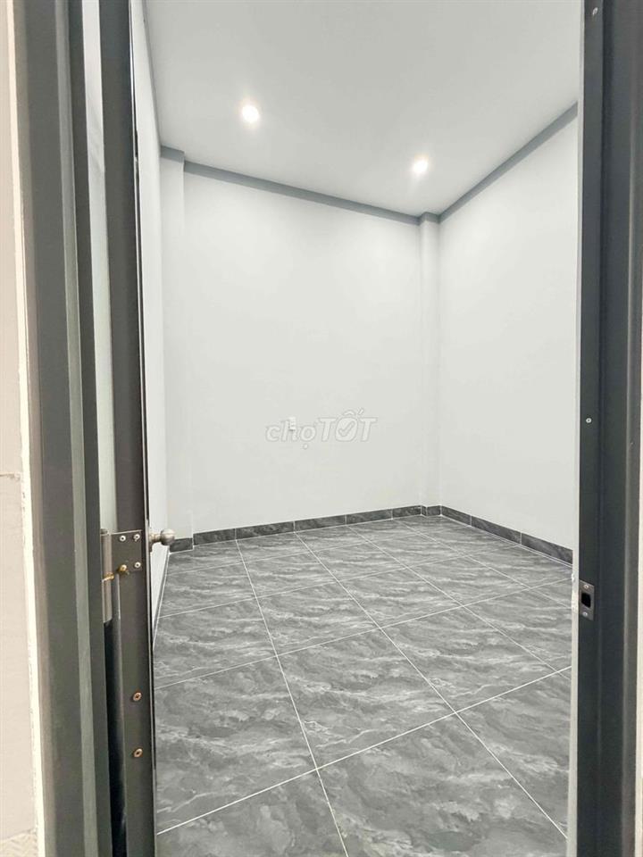 nhà ngõ hẻm 152m2, 3 phòng ngủ đường thân nhân trung biên hoà