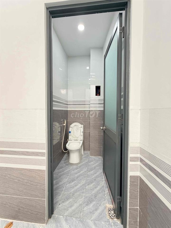nhà ngõ hẻm 152m2, 3 phòng ngủ đường thân nhân trung biên hoà