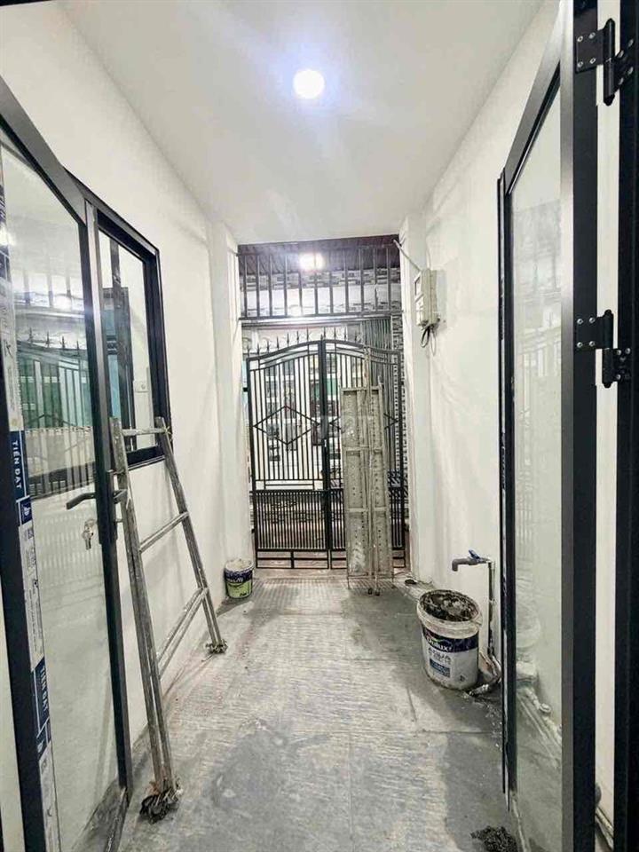 nhà phố 32m2 ,2 phòng ngủ, đường Nguyễn Văn trị, quang vinh,biên hoà