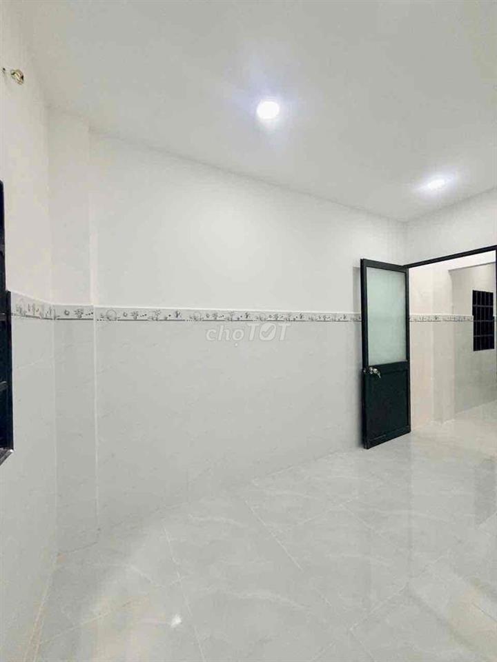 nhà phố 32m2 ,2 phòng ngủ, đường Nguyễn Văn trị, quang vinh,biên hoà