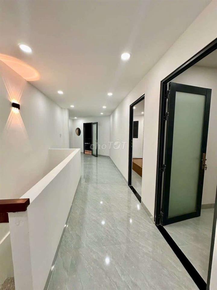 nhà mặt tiền, 50n2, 3 phòng ngủ, đường Nguyễn tri phương, Bửu Hòa, đn