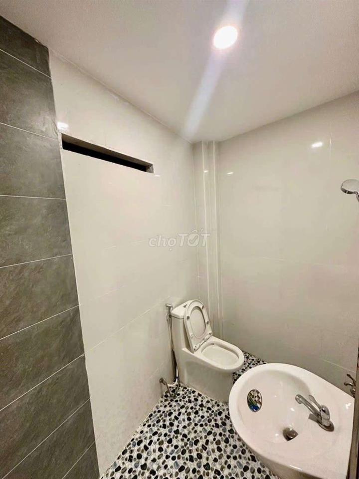 nhà mặt tiền, 50n2, 3 phòng ngủ, đường Nguyễn tri phương, Bửu Hòa, đn