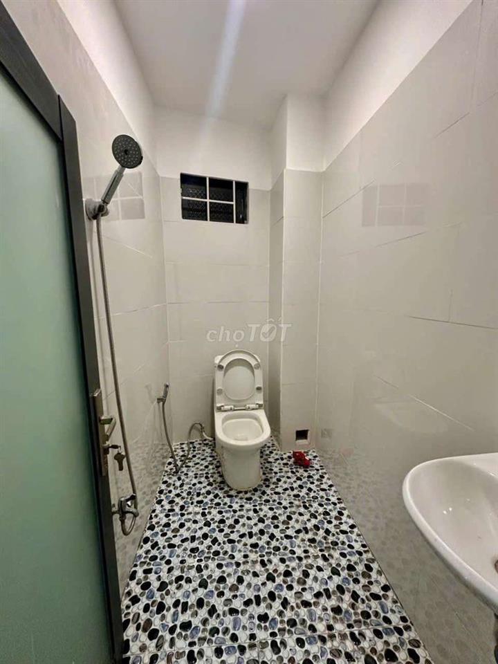 nhà mặt tiền, 50n2, 3 phòng ngủ, đường Nguyễn tri phương, Bửu Hòa, đn
