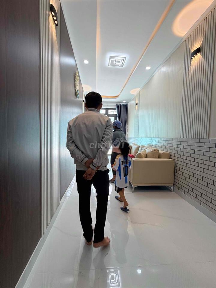 nhà Ngô hẻm 140m2,2 phòng ngủ,đường Bùi hữu nghĩa ,