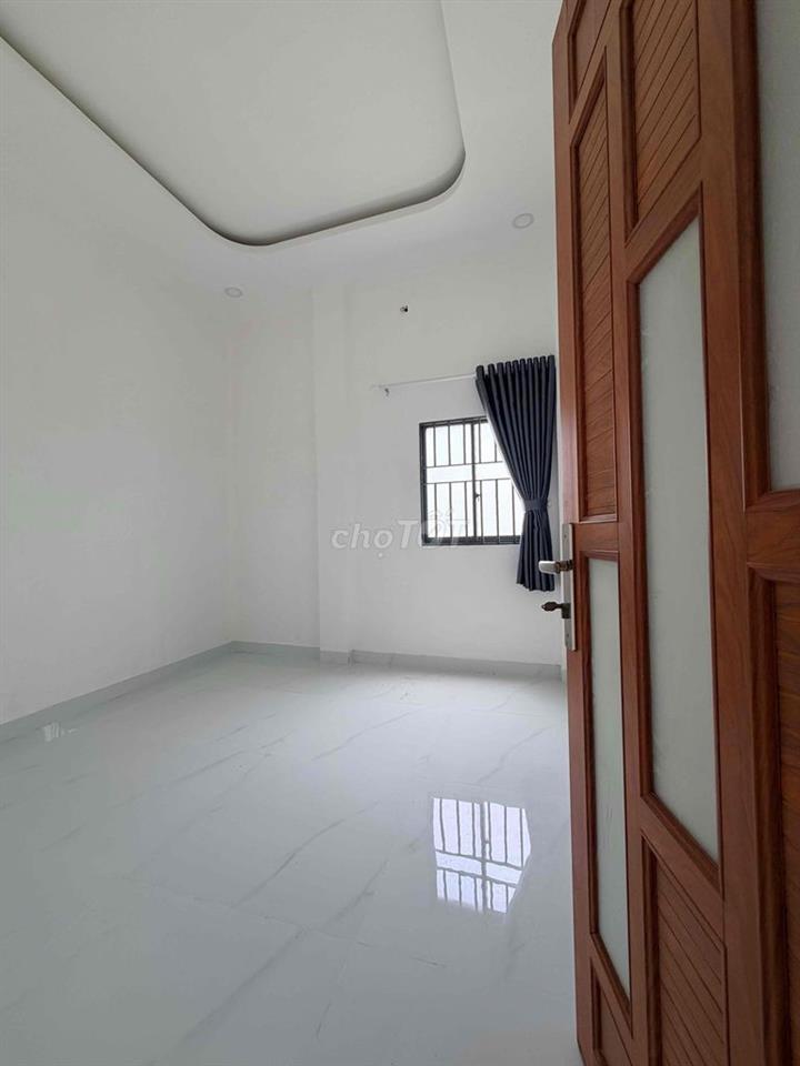 nhà Ngô hẻm 140m2,2 phòng ngủ,đường Bùi hữu nghĩa ,