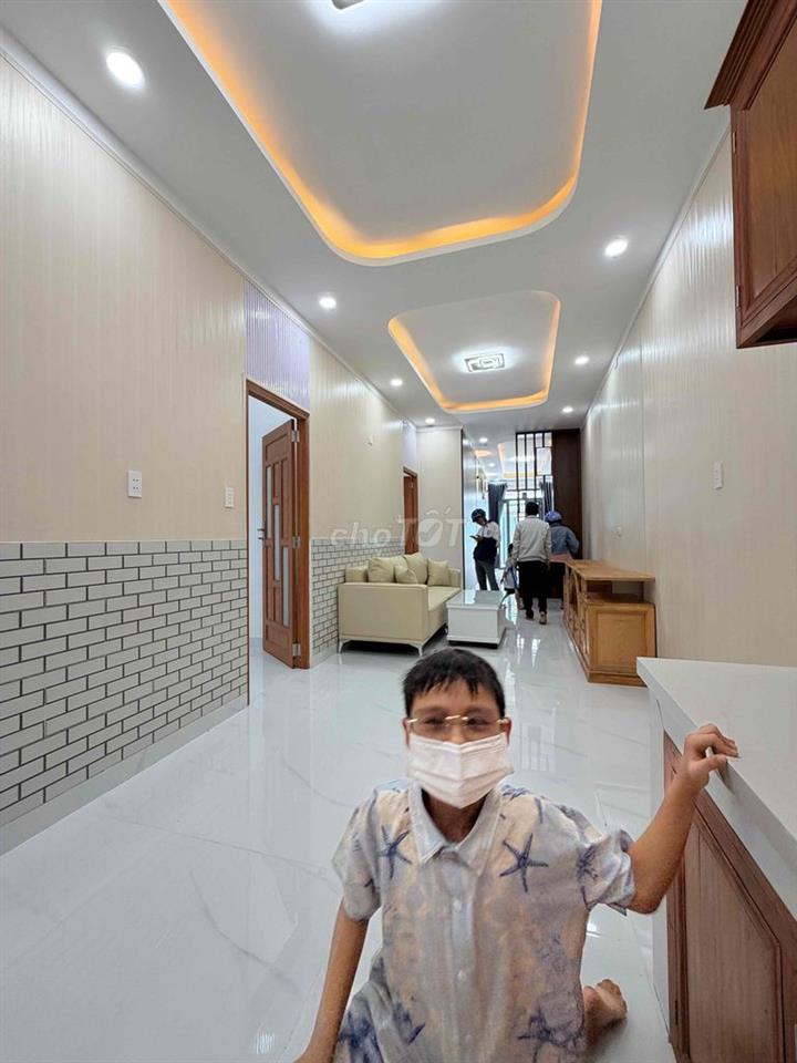 nhà Ngô hẻm 140m2,2 phòng ngủ,đường Bùi hữu nghĩa ,