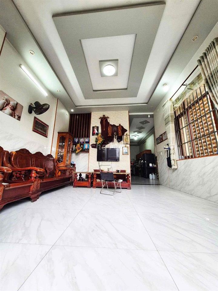 nhà mặt tiền, 90m2 , 3 phòng ngủ, tân biên, biên hoà đồng nai