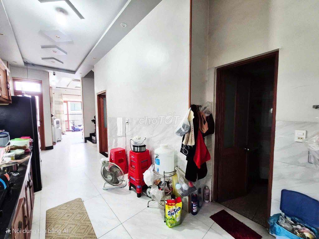 nhà mặt tiền, 90m2 , 3 phòng ngủ, tân biên, biên hoà đồng nai