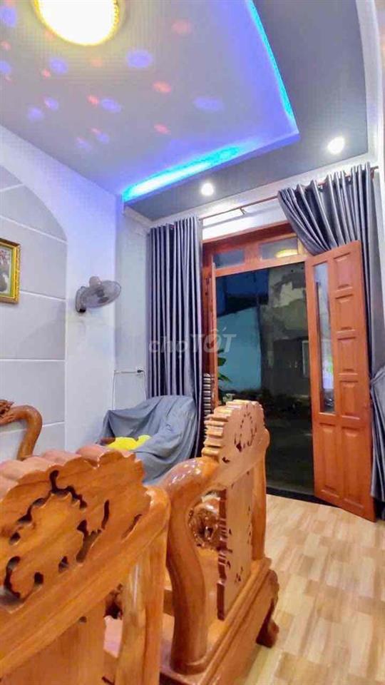 nha Ngõ hẻm, 90m2 , 3 phòng ngủ, đường 768 , biên hoà , đồng nai