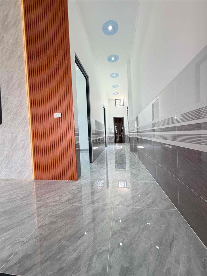 nhà ngõ hẻm 100m2 ,3 phòng ngủ,đường 768 biên hoà