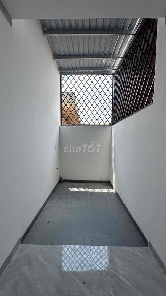 Bán nhà mặt tiền KDC p.Bửu Long