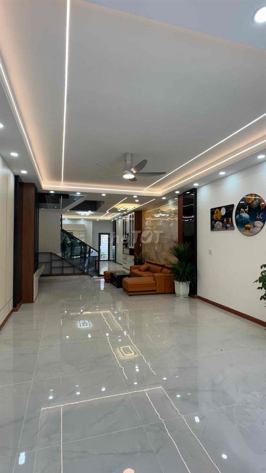 Bán nhà mặt tiền KDC p.Bửu Long