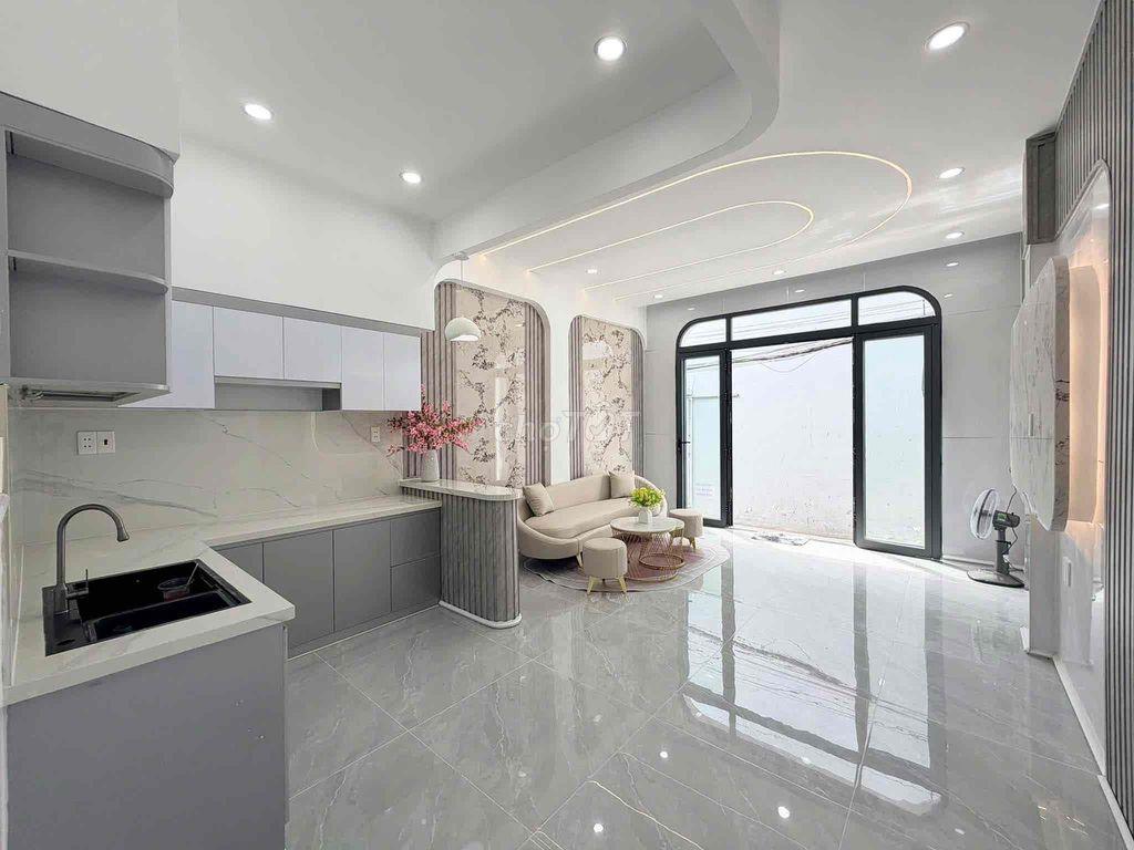 Nhà Mới P.Bửu Long ô tô tới nơi