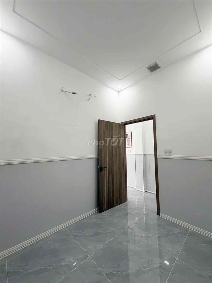 Nhà Mới P.Bửu Long ô tô tới nơi