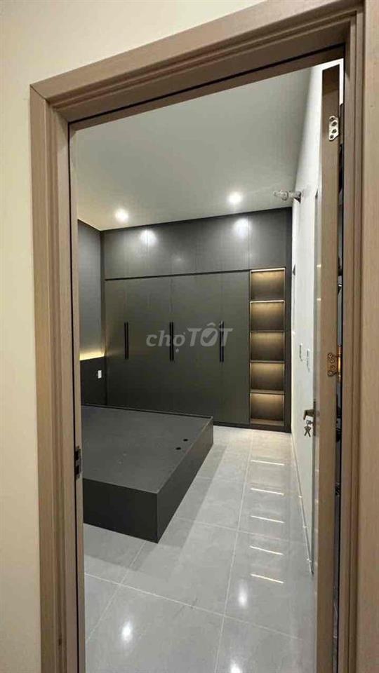 Nhà 1 TRỆT 2 Lầu thiết kế Hiện Đại hoàn công