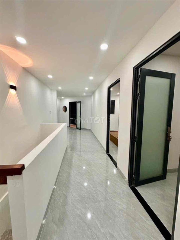 Bán Nhà lầu Đường Ô tô rẻ nhất p.Biên Hoà