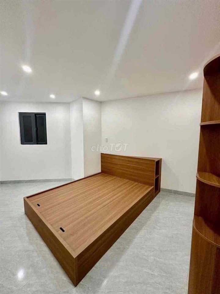 Bán Nhà lầu Đường Ô tô rẻ nhất p.Biên Hoà
