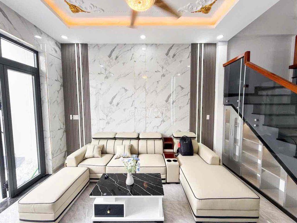 BÁN NHÀ LẦU MỚI XÂY ĐƯỜNG Ô TÔ