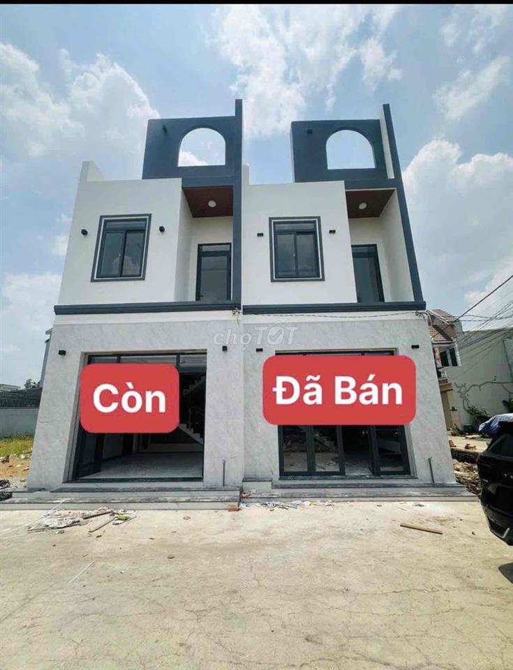 Nhà lầu mới xây p.Hoá An sân ô tô