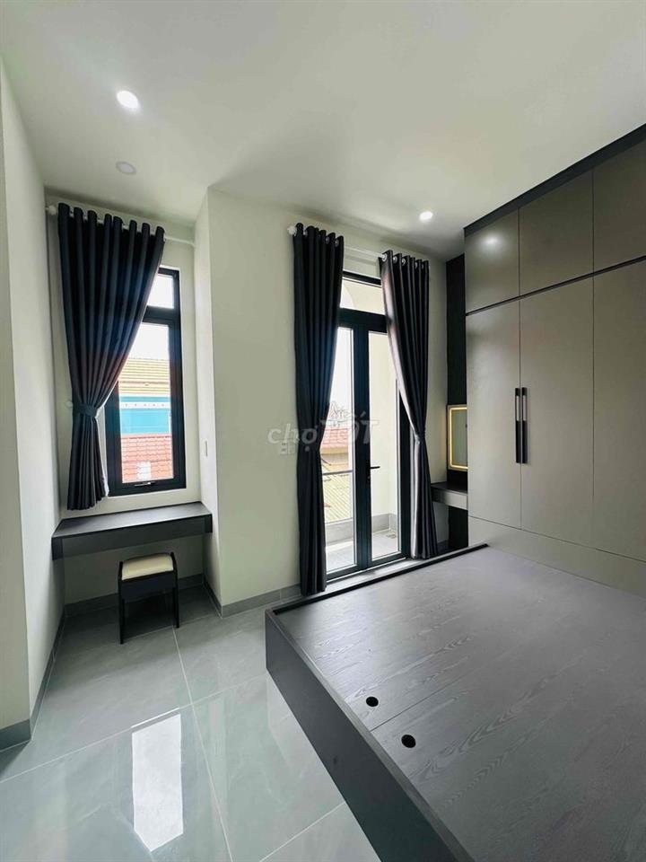 BÁN NHÀ 1 TRỆT 1 LẦU P.BIÊN HOÀ FULL NỘI THẤT