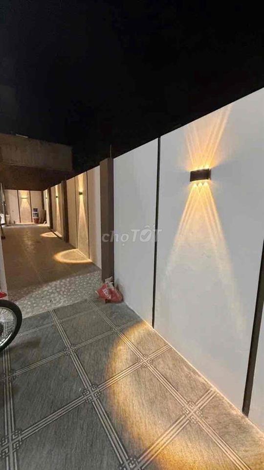 Bán nhà 1 trệt 1 lửng ngay trung tâm tp đường ô tô