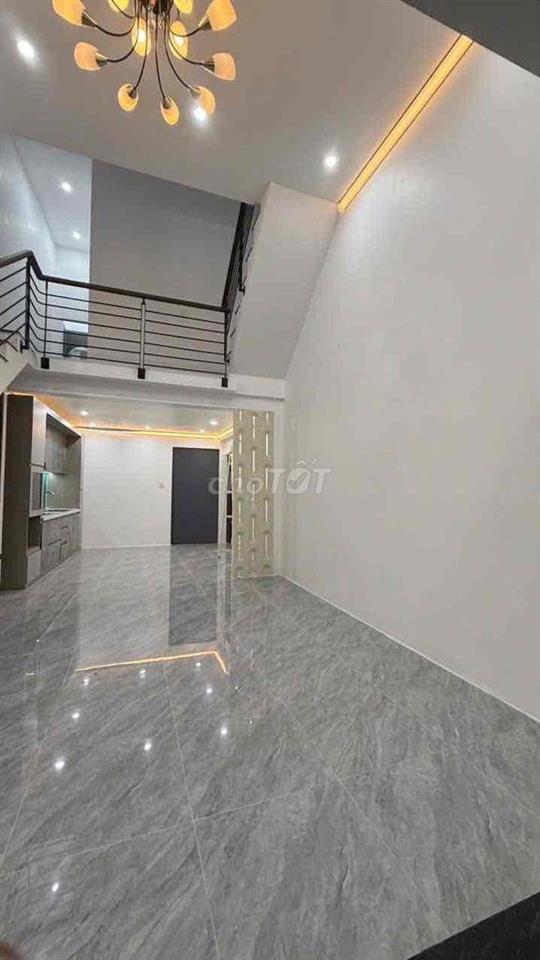 Bán nhà 1 trệt 1 lửng ngay trung tâm tp đường ô tô