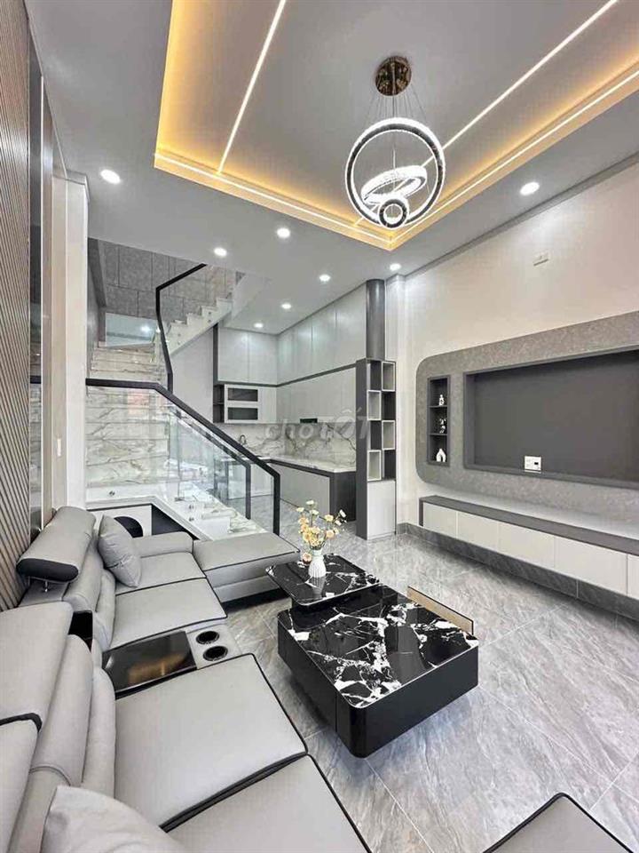Bán nhà 1 trệt 1 lầu Trung Tâm tp Đồng Nai