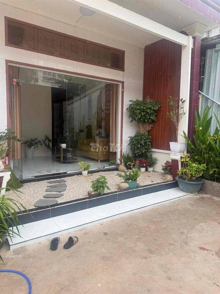 Cho thuê căn nhà Kinh Doanh buôn bán