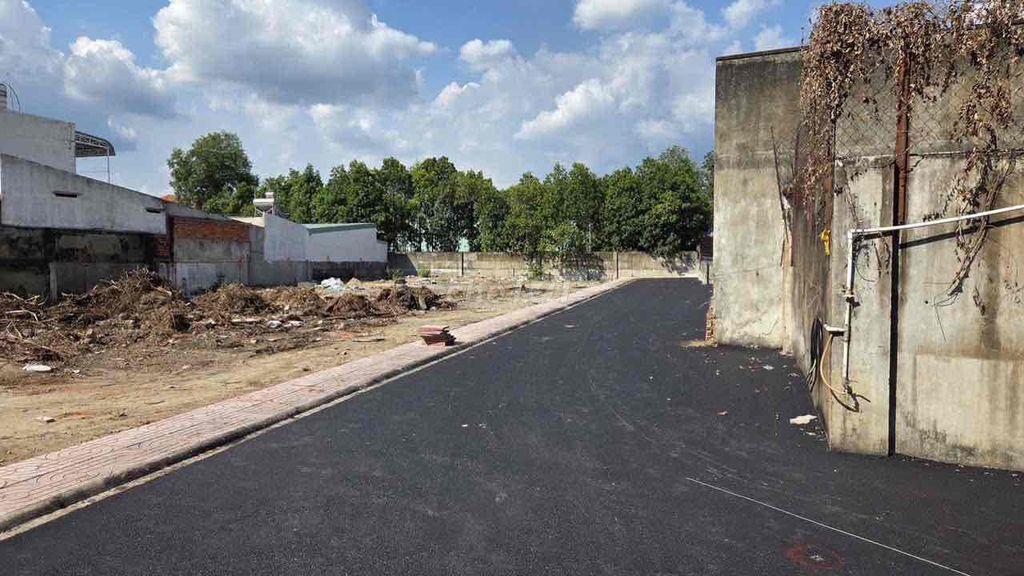 Bán đất kdc Tân Phong đường ô tô