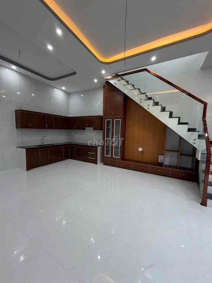 Bán nhà lầu p.Bửu Hoà đường ô tô