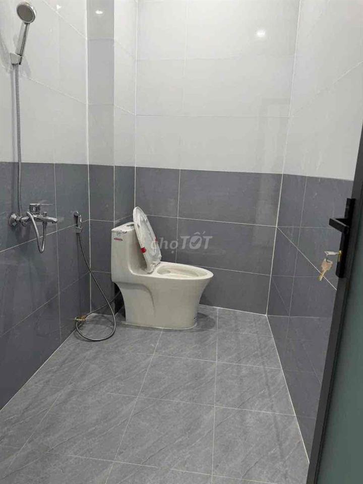 Bán nhà lầu p.Bửu Hoà đường ô tô