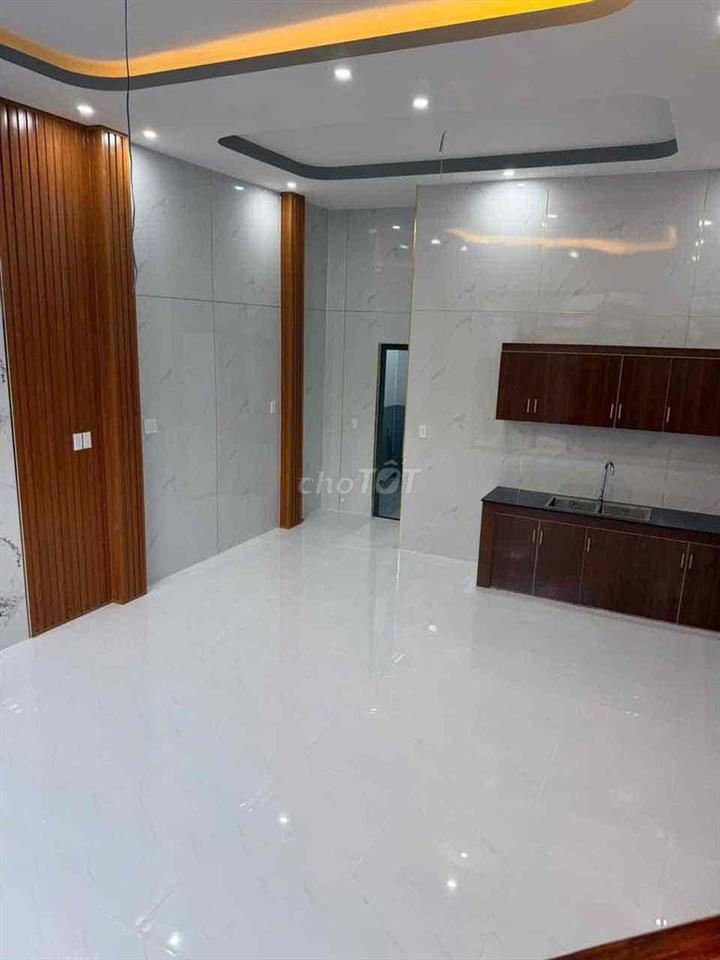 Bán nhà lầu p.Bửu Hoà đường ô tô