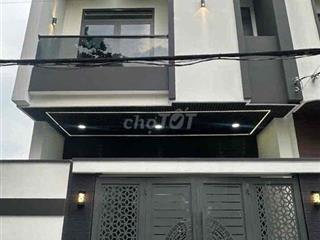 BÁN NHÀ 3 TẦNG MỚI XÂY FULL NỘI THẤT