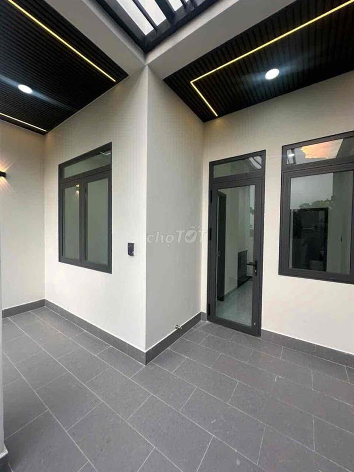 BÁN NHÀ 3 TẦNG MỚI XÂY FULL NỘI THẤT