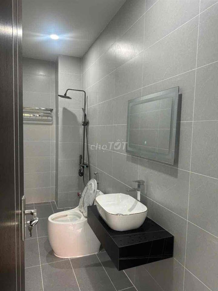 BÁN NHÀ 3 TẦNG MỚI XÂY FULL NỘI THẤT