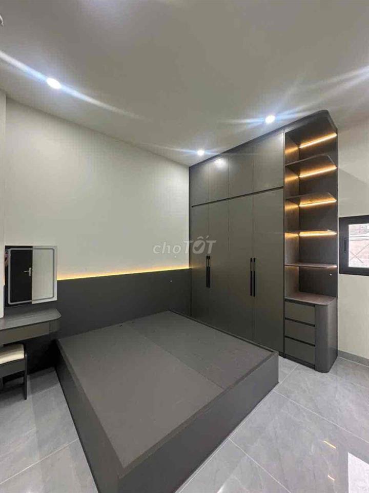 BÁN NHÀ 3 TẦNG MỚI XÂY FULL NỘI THẤT