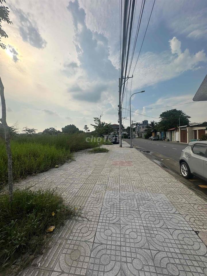 Bán lô đất mặt tiền TDC Bửu Hoà