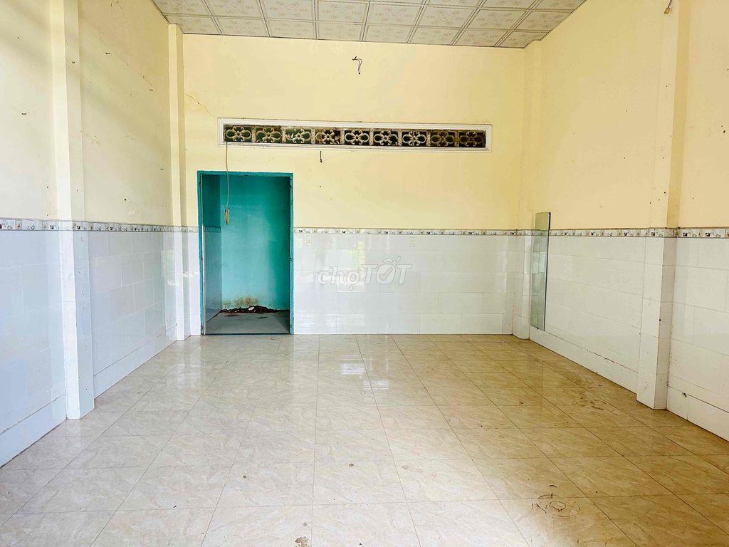 Bán nhà cấp 4 hẻm 1 sẹc xe hơi thông