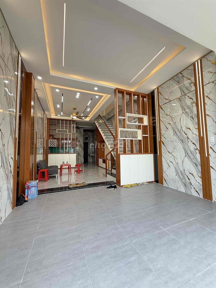NHÀ PHƯỜNG BỬU HOÀ NGAY CHỢ ĐỒN CÁCH THỦ ĐỨC 15p