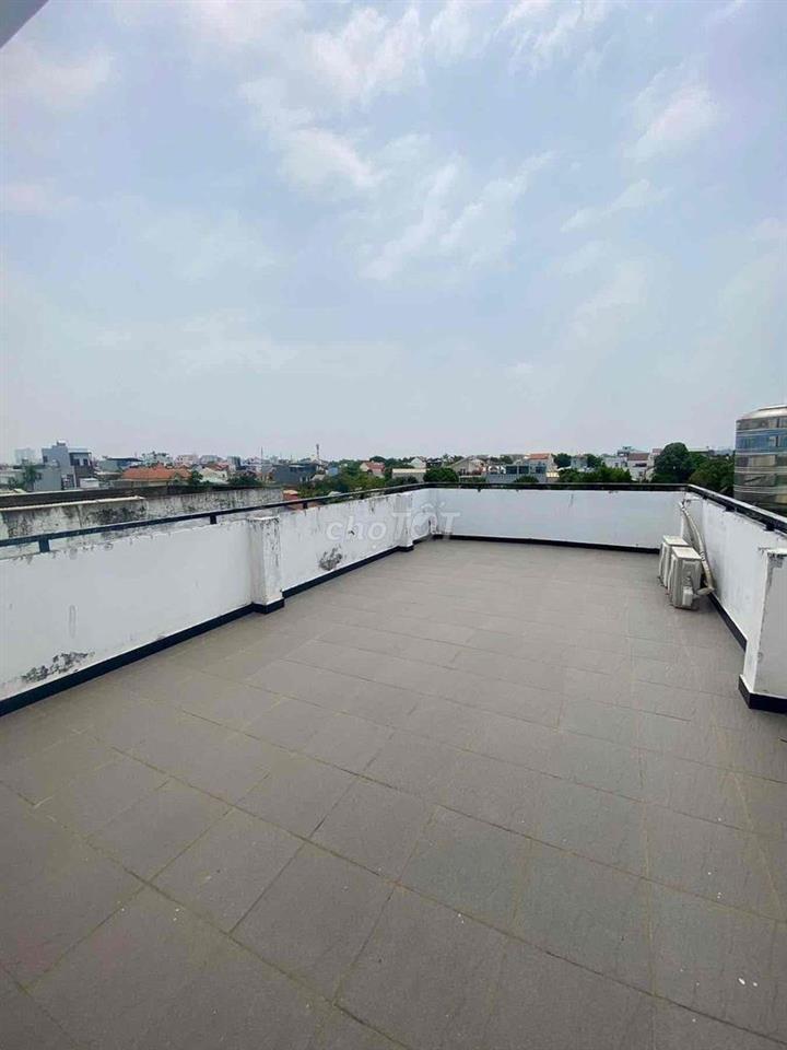 cần bán nhà mặt tiền gần chợ Bửu Long